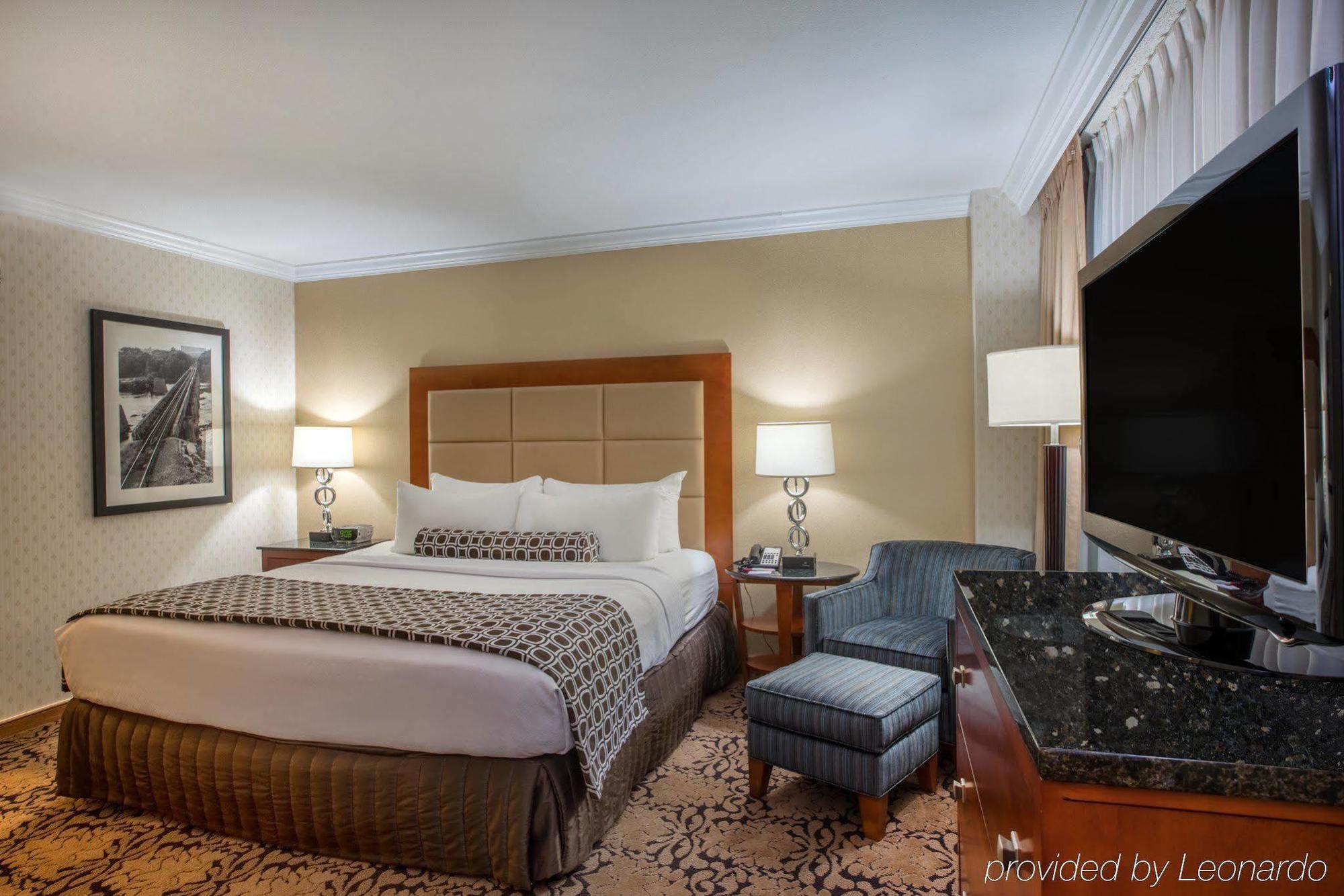 Delta Hotels By Marriott Richmond Downtown Eksteriør billede